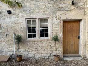The Snug - cosy cottage in a great location